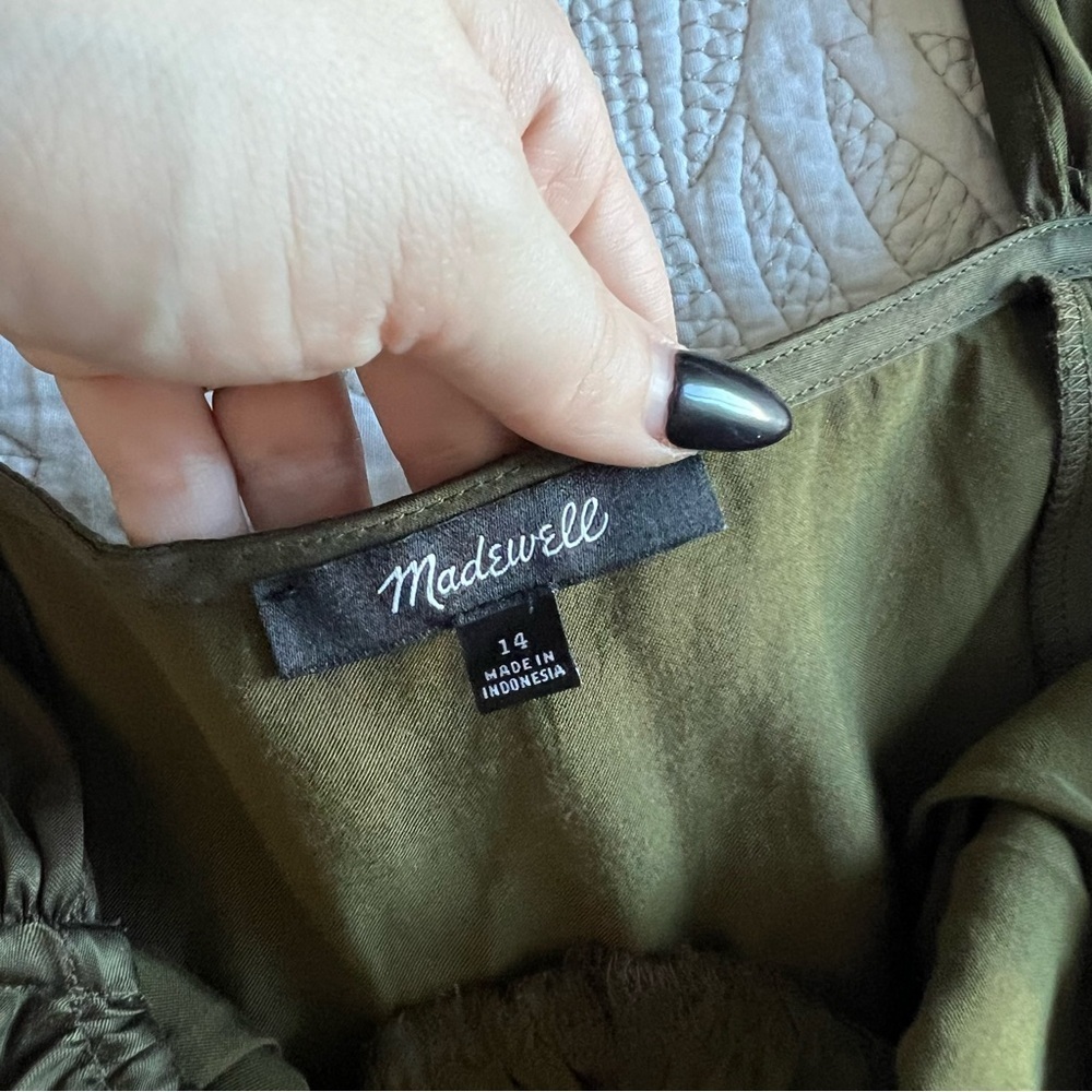 Madewell - Square Neck Midi Dress - Expedition Gr… - image 6